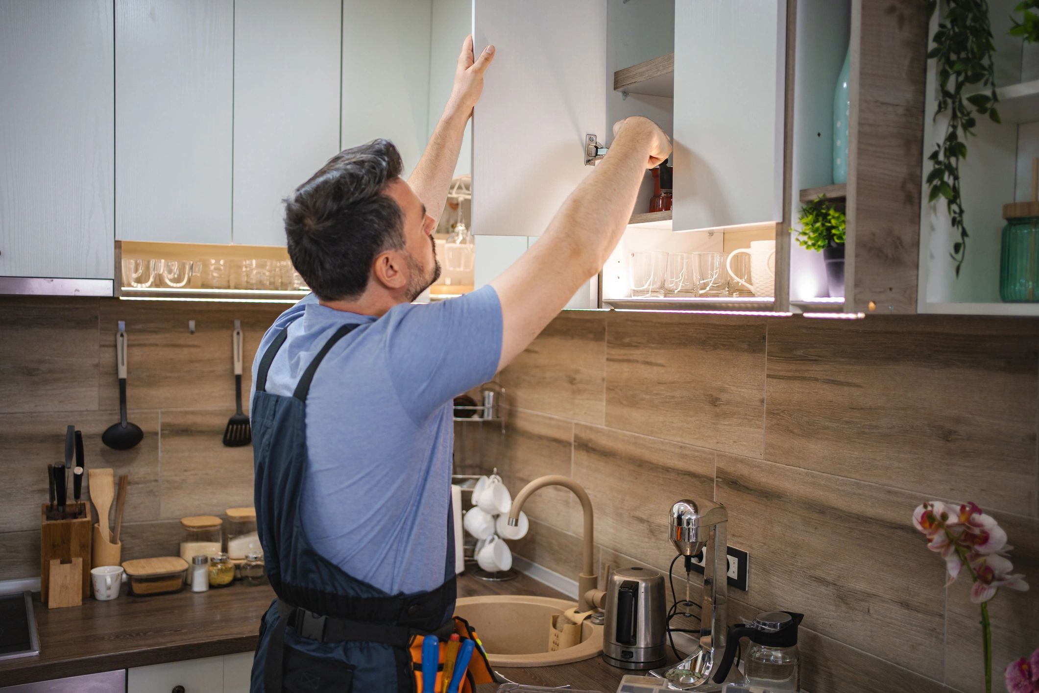 handyman remodeling modern home improvement